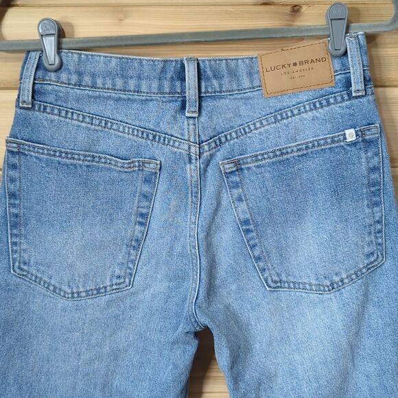 Lucky Brand Jeans womens 2 Blue Relaxed Tapered Light Wash Embroidered Trim - Picture 6 of 15